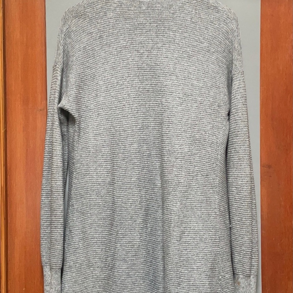 Express sweater - Picture 2 of 4